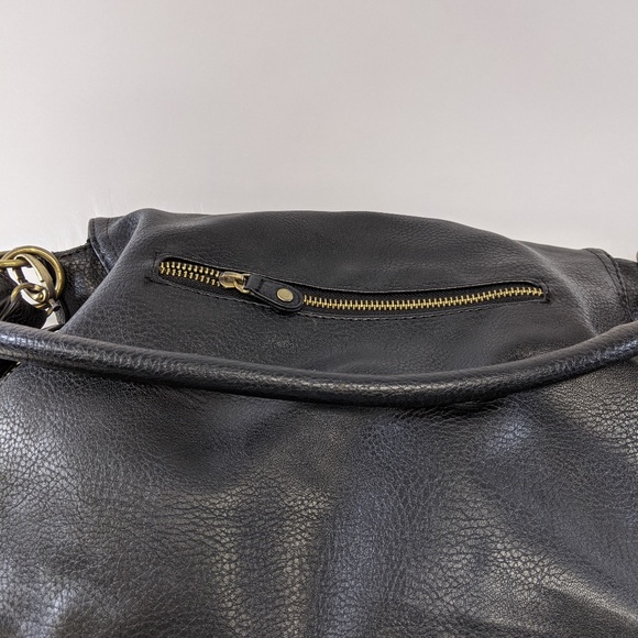 GH Bass & Co | black leather shoulder bag - Picture 2 of 7